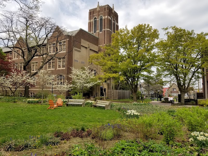 La Salle University campus photo 2