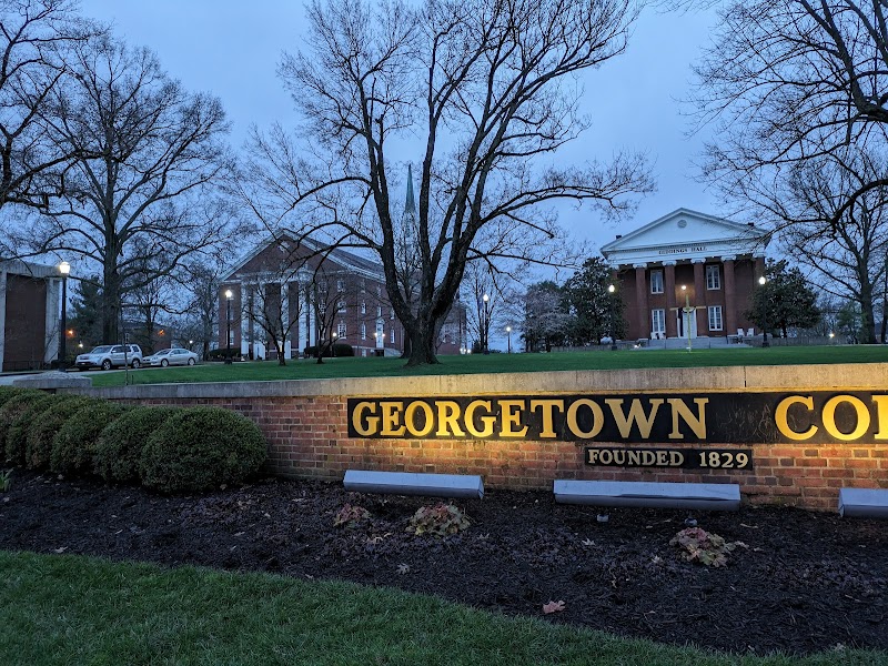 Georgetown College campus photo 3