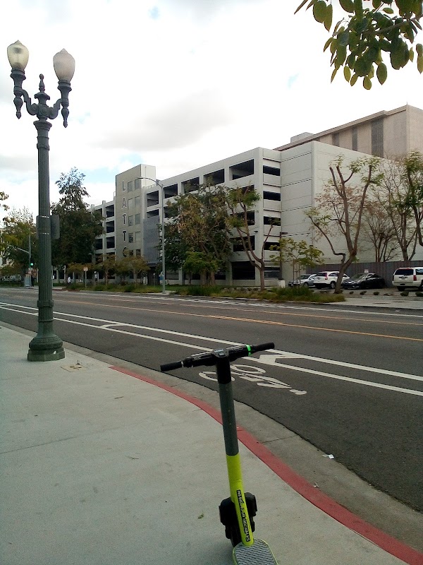 Los Angeles Trade Technical College campus photo 5