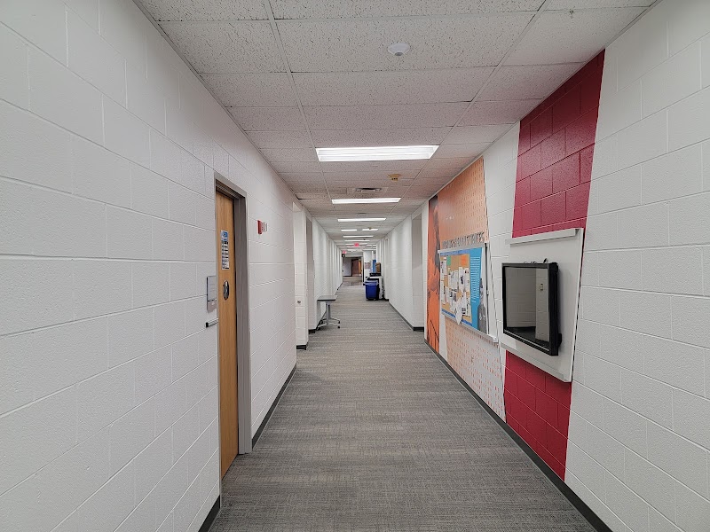 College of Lake County campus photo 4
