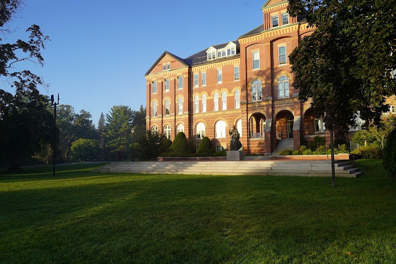 Saint Anselm College campus photo 4
