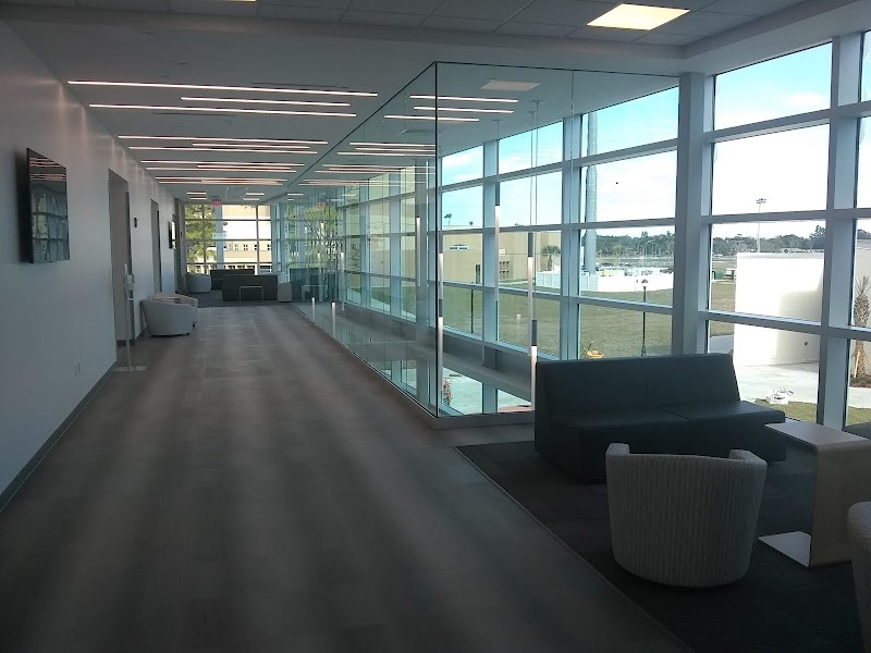 Eastern Florida State College campus photo 2