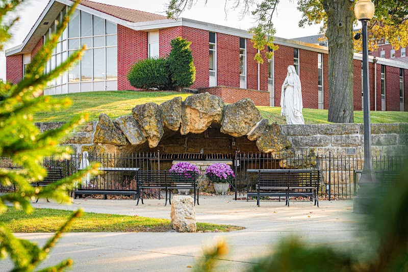 Loras College campus photo 2