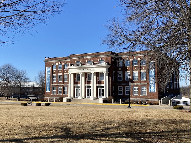 Culver-Stockton College campus photo 2