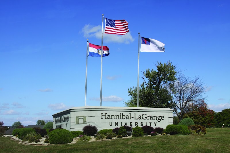 Hannibal-LaGrange University campus photo 4