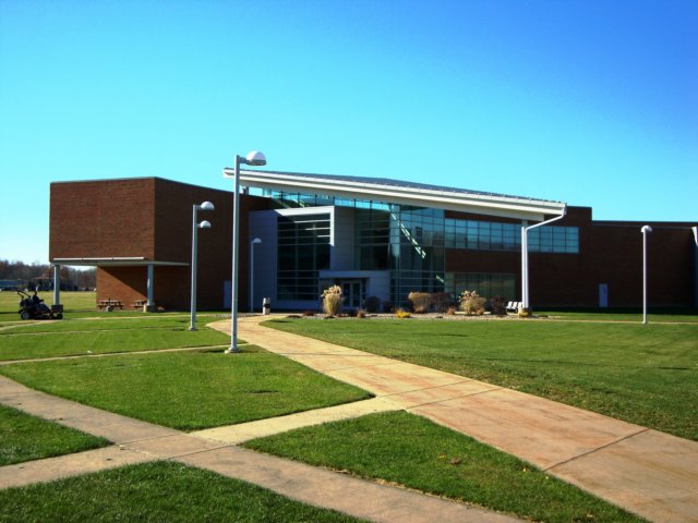Kent State University at Trumbull campus photo 4