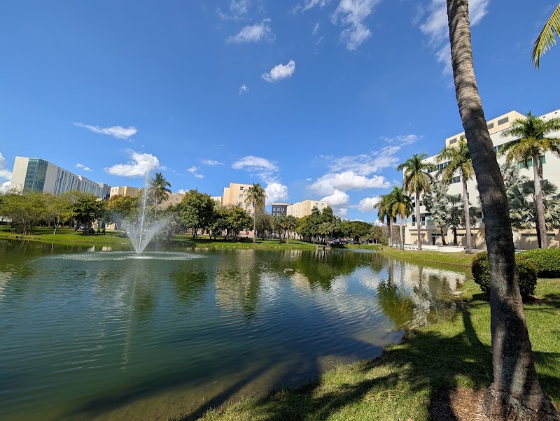 Florida International University campus photo 3
