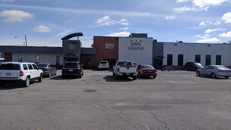Davis College campus photo 2