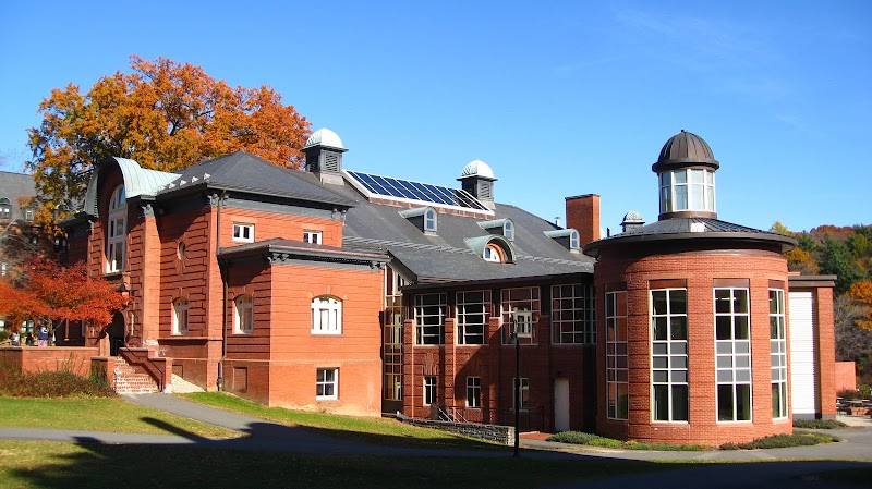 Mount Holyoke College campus photo 3