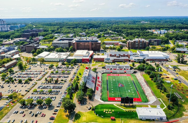Stony Brook University campus photo 2
