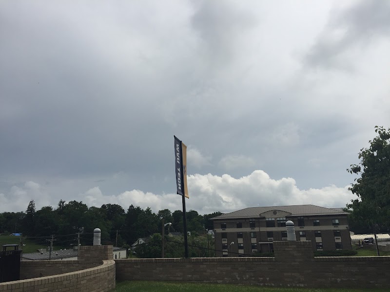 West Virginia University Institute of Technology campus photo 4
