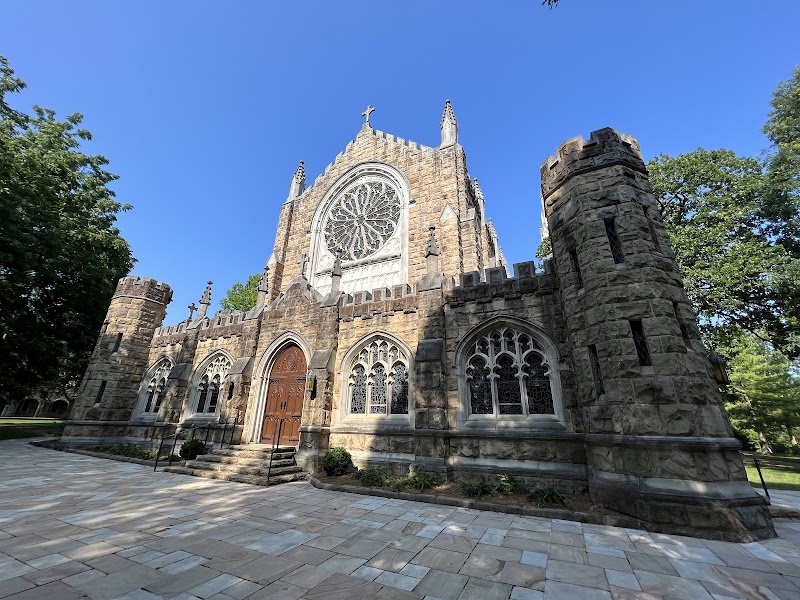The University of the South campus photo 2