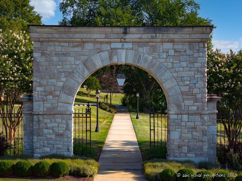McDaniel College campus photo 5