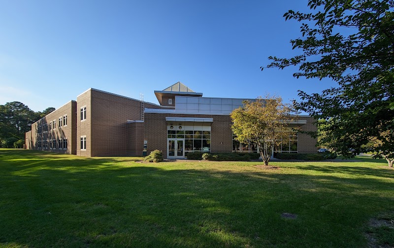 Virginia Peninsula Community College campus photo 2