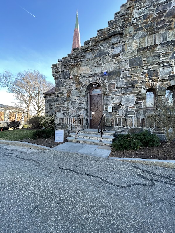 Tufts University campus photo 5