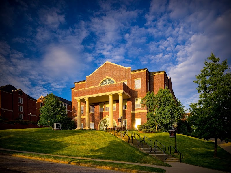 Waynesburg University campus photo 3