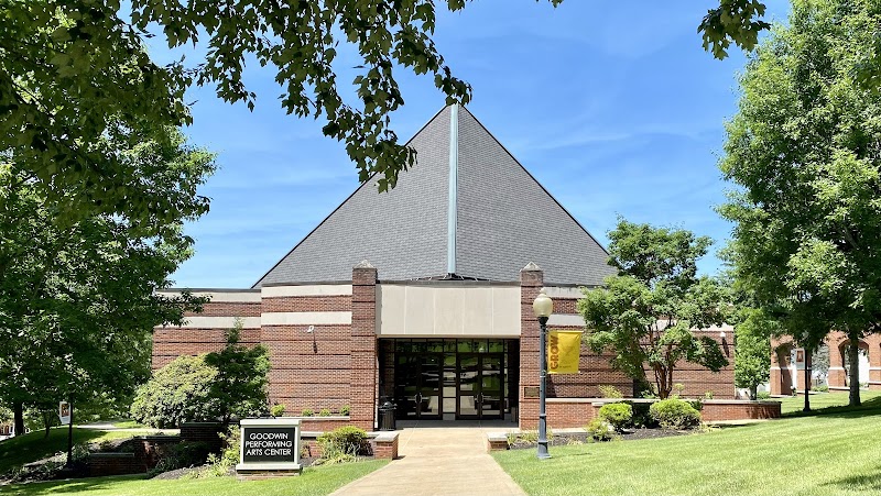 Waynesburg University campus photo 5