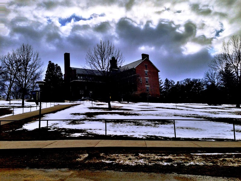Mount Mercy University campus photo 5