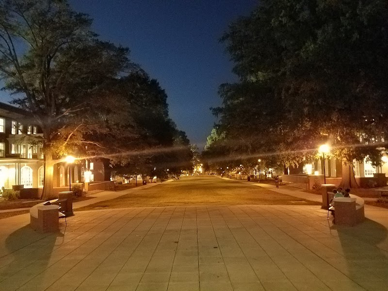 Greensboro College campus photo 4