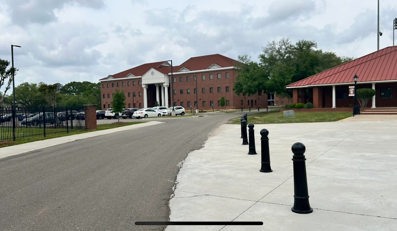 Pearl River Community College campus photo 2