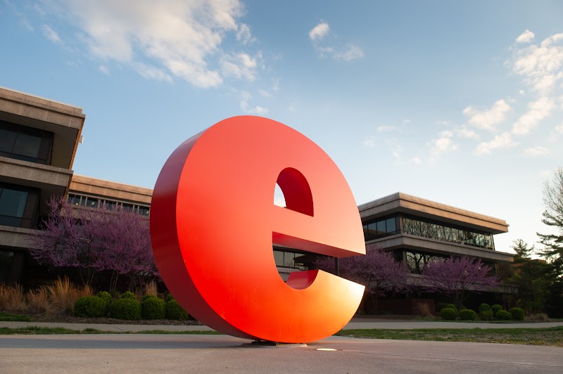 Southern Illinois University-Edwardsville campus photo 4