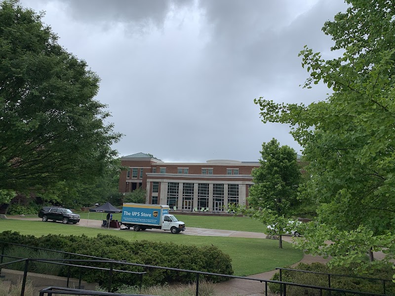 Vanderbilt University campus photo 3