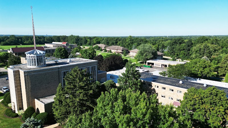 Holy Cross College campus photo 5