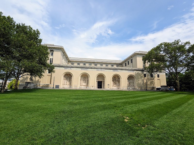Carnegie Mellon University campus photo 3