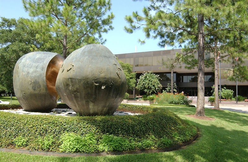 University of Houston-Clear Lake campus photo 2