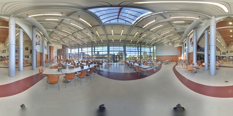 Bellarmine University campus photo 4