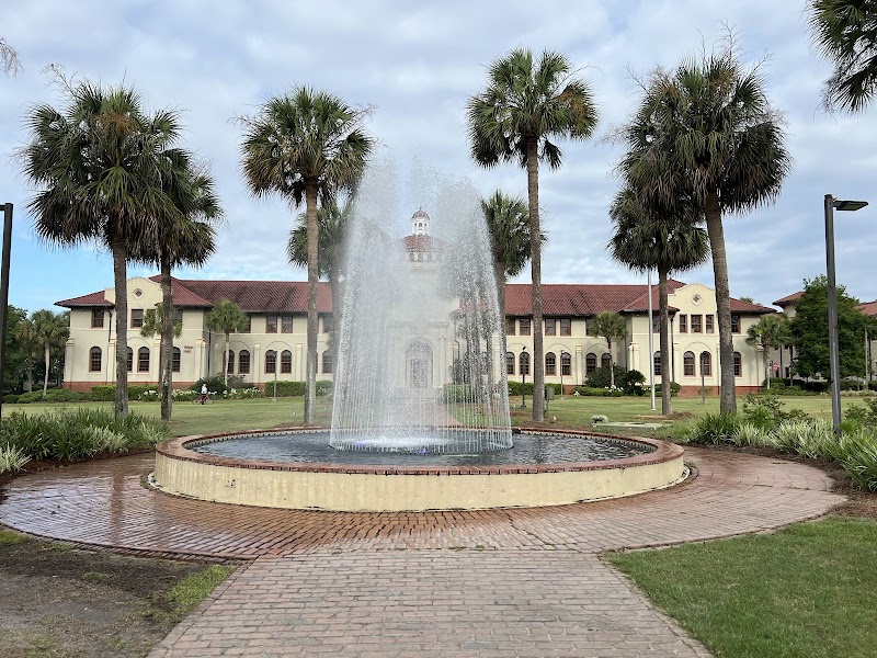 Valdosta State University campus photo 4