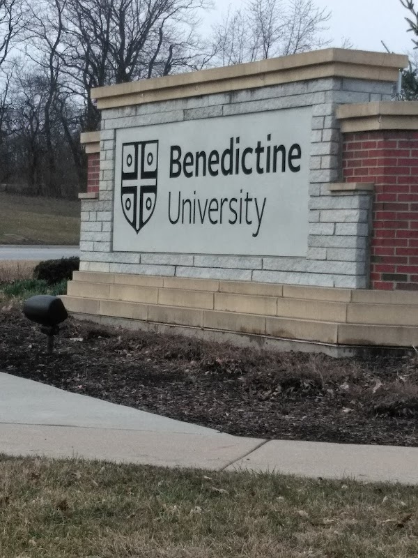 Benedictine University campus photo 5