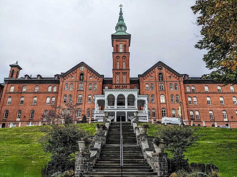 University of Mount Saint Vincent campus photo 1