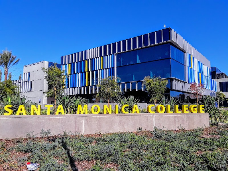 Santa Monica College campus photo 5