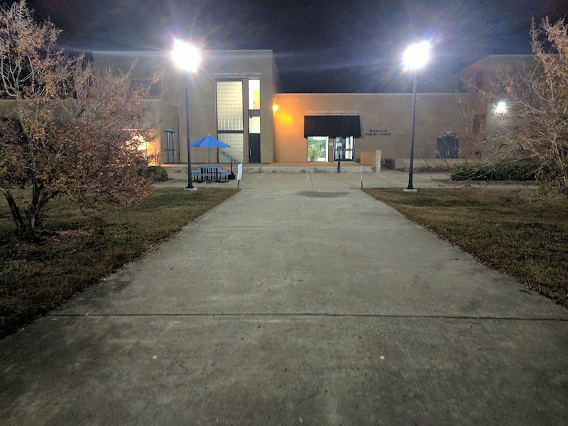Nash Community College campus photo 4