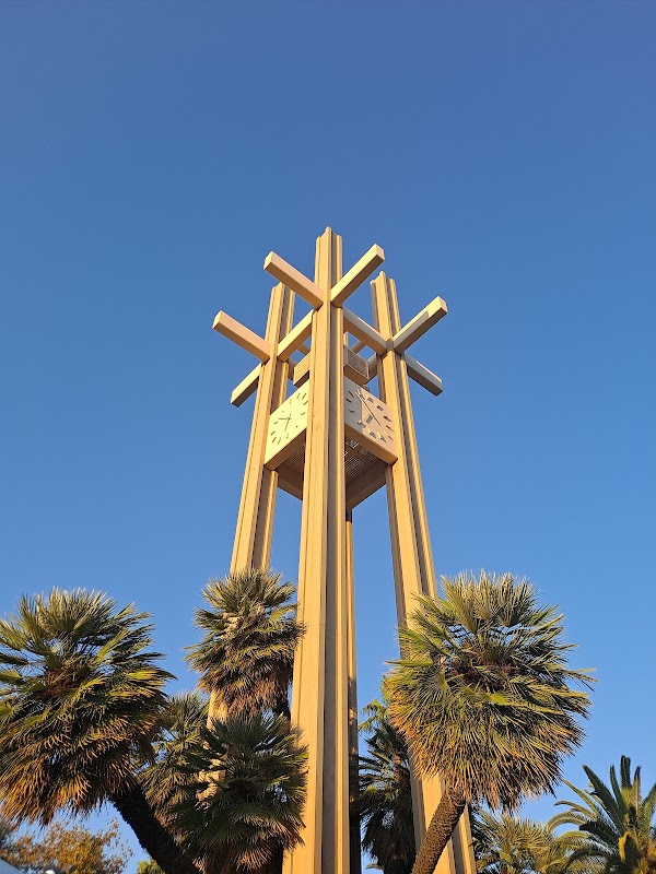 Pitzer College campus photo 3