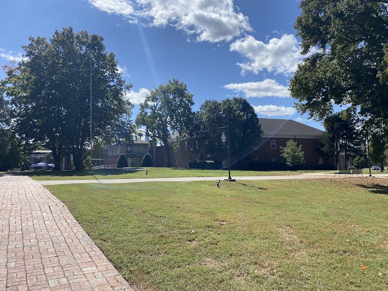 Carson-Newman University campus photo 1