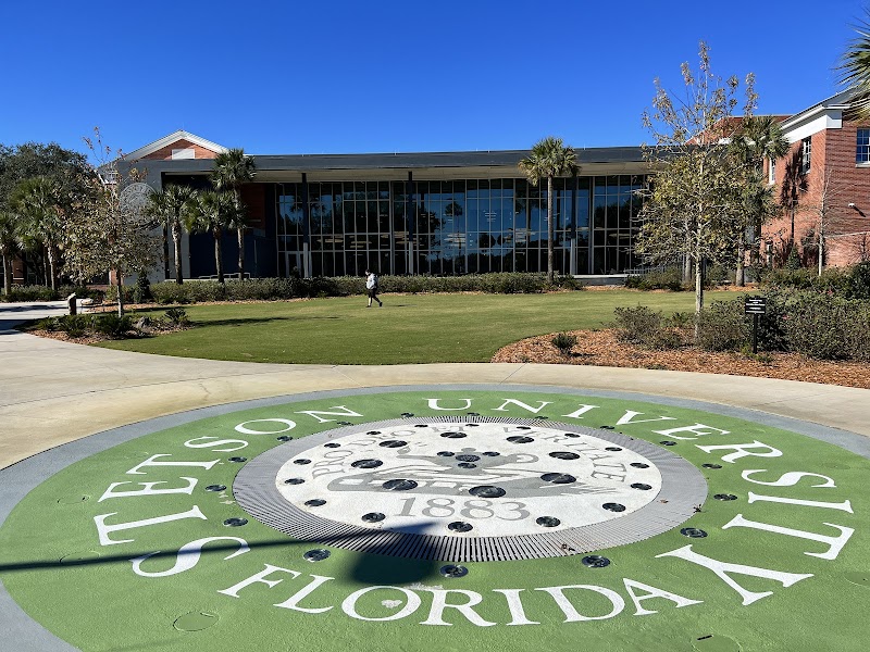 Stetson University campus photo 3