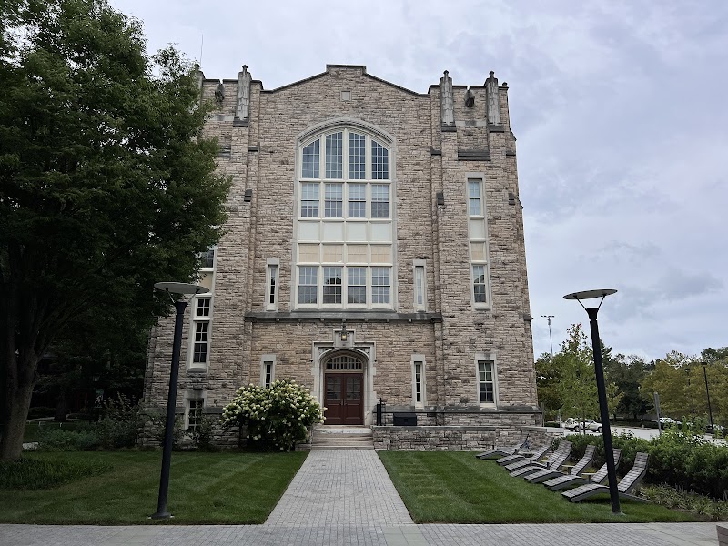 Loyola University Maryland campus photo 4