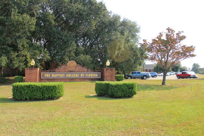 Baptist University of Florida campus photo 2