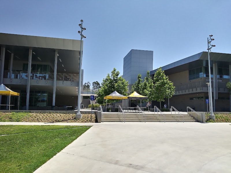 Santiago Canyon College campus photo 2