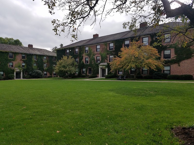 Hobart William Smith Colleges campus photo 3