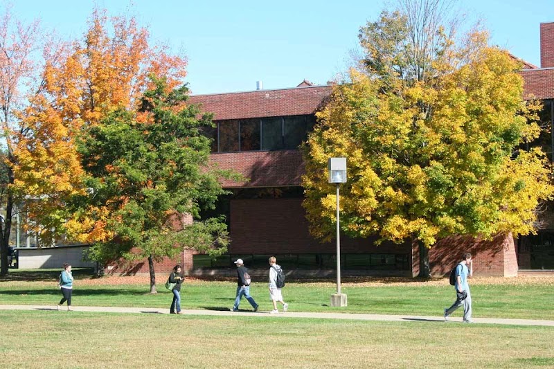 St Bonaventure University campus photo 4