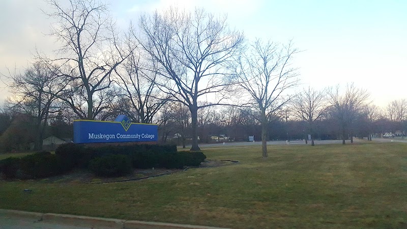 Muskegon Community College campus photo 4