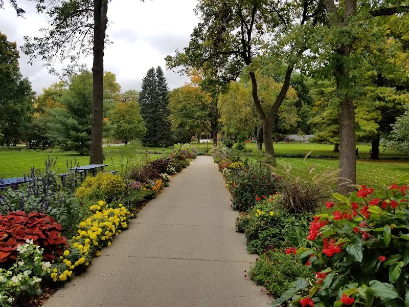 St Catherine University campus photo 4