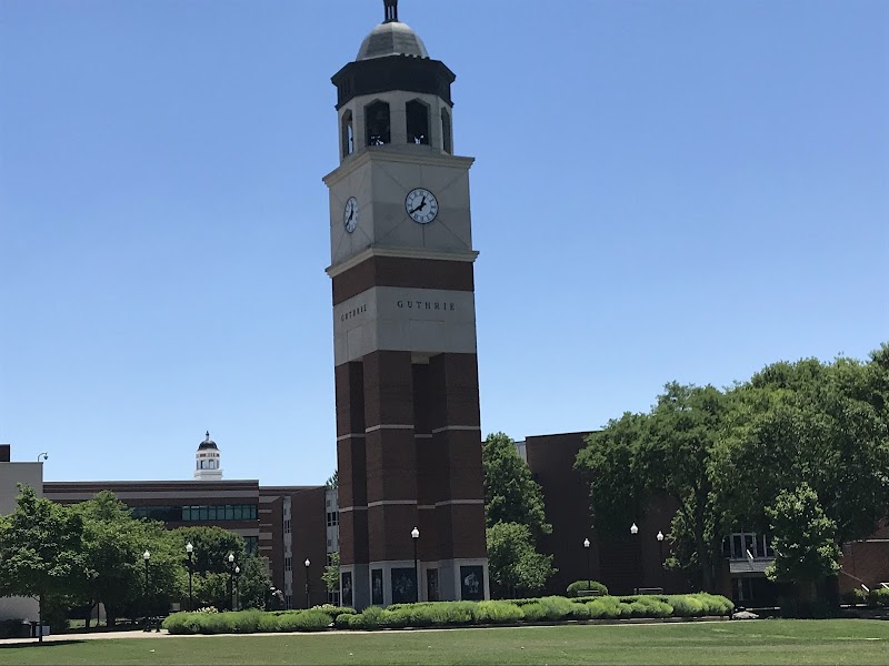 Western Kentucky University campus photo 4