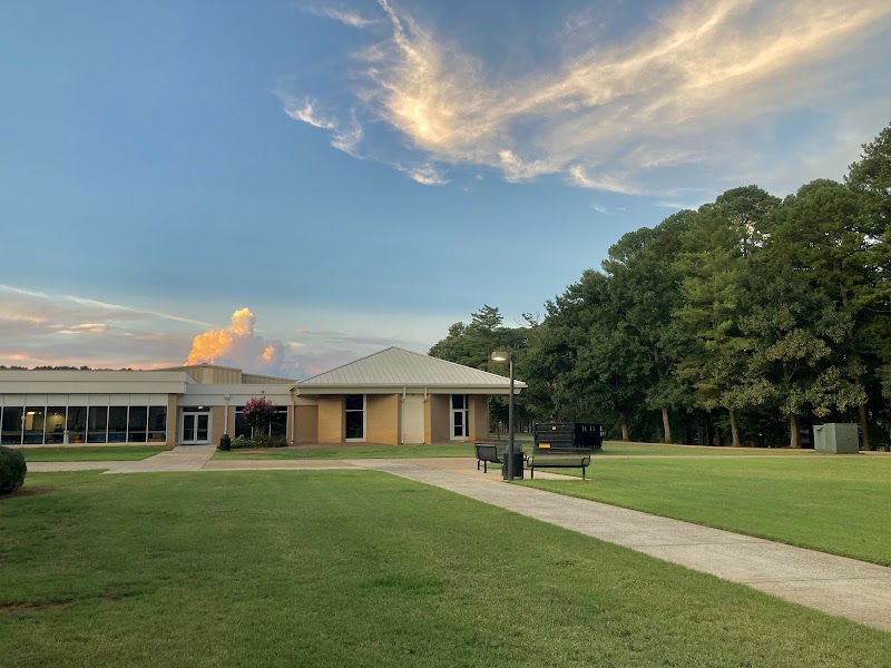 Georgia Highlands College campus photo 2