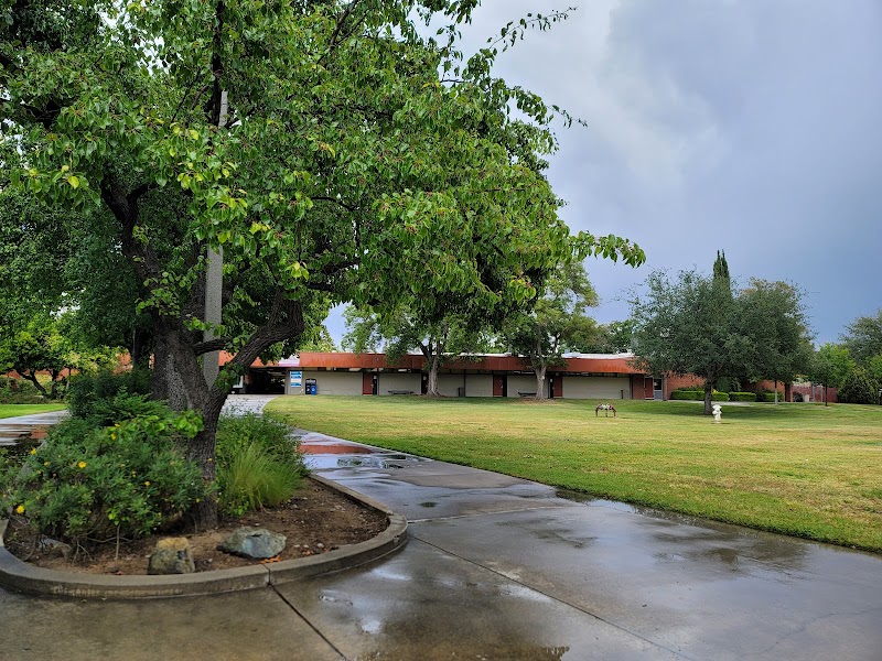 American River College campus photo 4