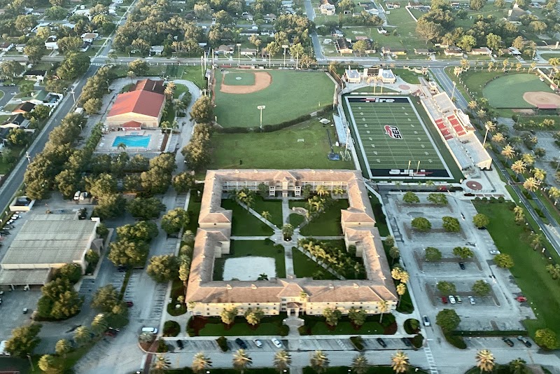 Southeastern University campus photo 4
