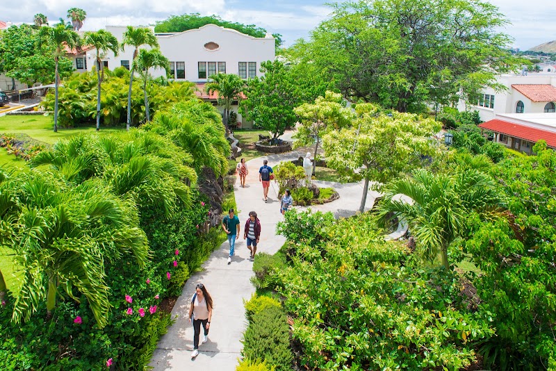 Chaminade University of Honolulu campus photo 3